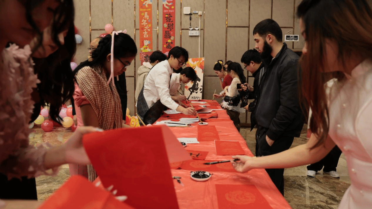 龙马精神·四海同春 印刷项目合作方案，共绘文化传承新篇章